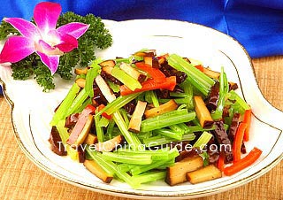 Stir-Fried Celery and Dried Tofu 